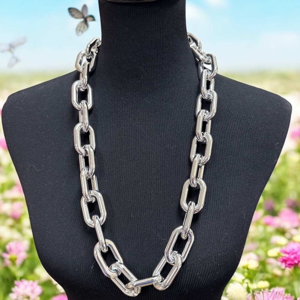 Chunky Chain Necklace-Silver